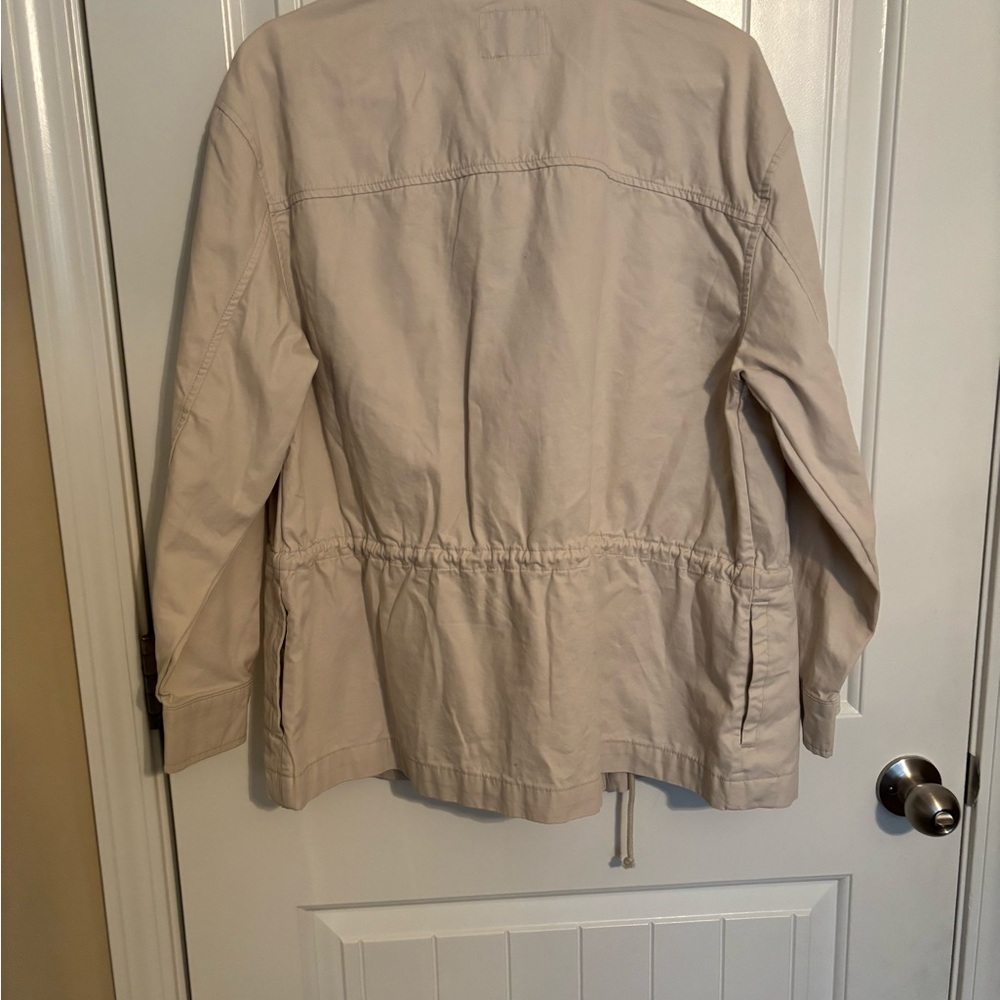 Lightweight Jacket - Picture 2 of 4